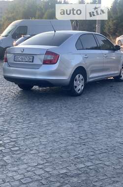 Лифтбек Skoda Rapid 2013 в Львове