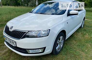 Лифтбек Skoda Rapid 2014 в Александрие