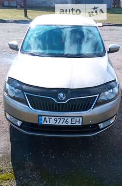 Лифтбек Skoda Rapid 2013 в Калуше