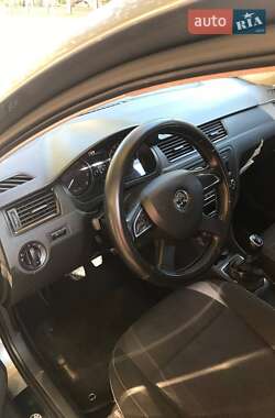 Лифтбек Skoda Rapid 2013 в 