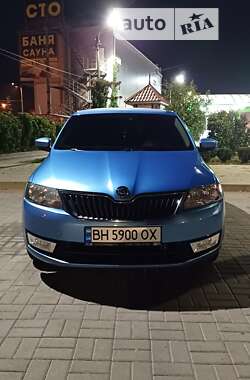 Лифтбек Skoda Rapid 2014 в Киеве