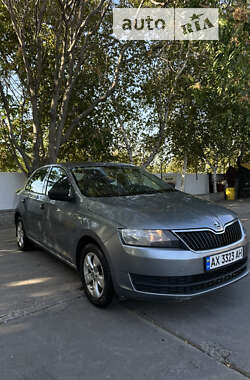 Лифтбек Skoda Rapid 2013 в Павлограде