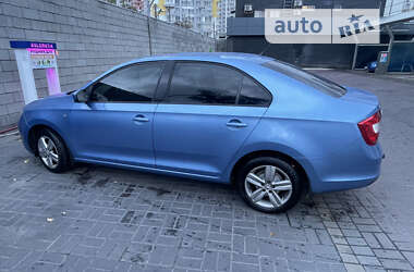 Лифтбек Skoda Rapid 2013 в Киеве