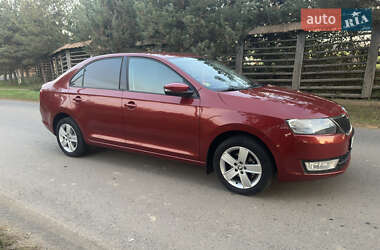 Хетчбек Skoda Rapid 2017 в Ужгороді