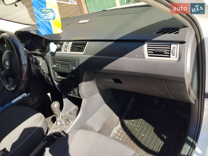 Хэтчбек Skoda Rapid 2014 в Черноморске фото 7 Хэтчбек Skoda Rapid 2014 в Черноморске