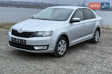 Хетчбек Skoda Rapid 2017 в Дніпрі