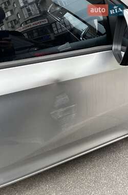 Ліфтбек Skoda Rapid 2014 в 