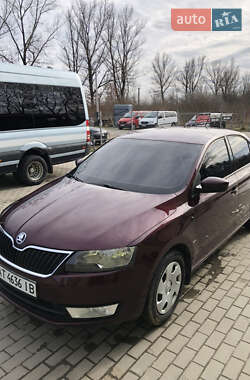 Лифтбек Skoda Rapid 2013 в 