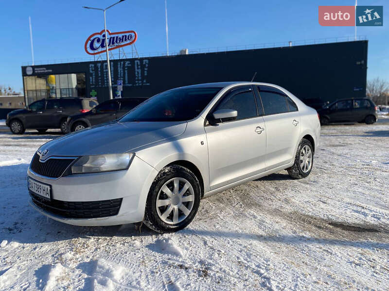 Лифтбек Skoda Rapid 2013 в Киеве