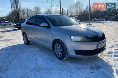 Лифтбек Skoda Rapid 2013 в Киеве