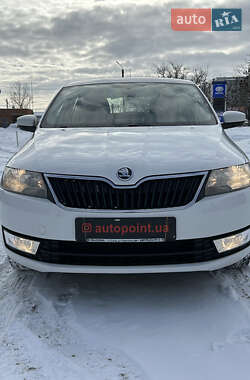 Лифтбек Skoda Rapid 2013 в Сумах