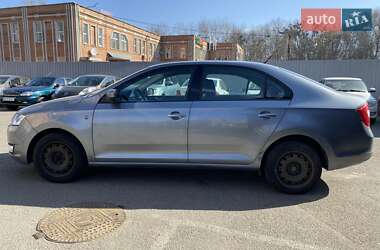 Лифтбек Skoda Rapid 2013 в 