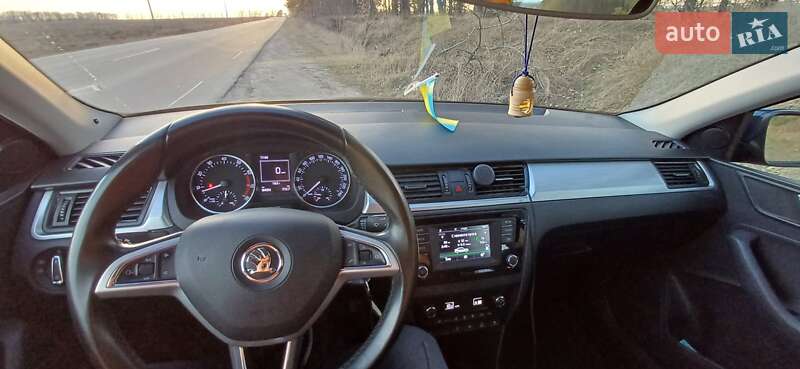 Ліфтбек Skoda Rapid 2016 в Києві