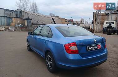 Лифтбек Skoda Rapid 2013 в 
