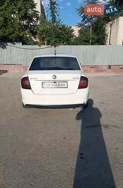 Ліфтбек Skoda Rapid 2014 в 