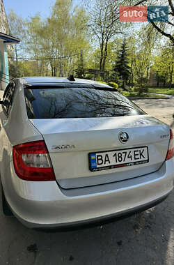 Лифтбек Skoda Rapid 2013 в 