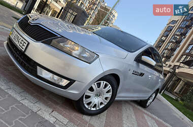 Лифтбек Skoda Rapid 2013 в Киеве