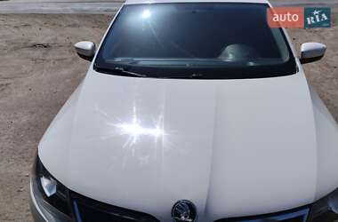 Ліфтбек Skoda Rapid 2015 в 