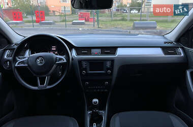 Лифтбек Skoda Rapid 2015 в 