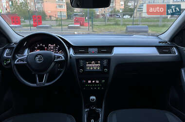 Лифтбек Skoda Rapid 2015 в 