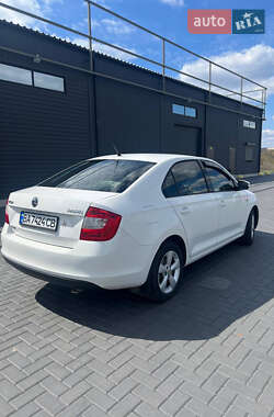 Ліфтбек Skoda Rapid 2014 в 