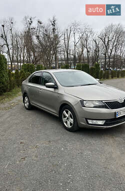 Лифтбек Skoda Rapid 2013 в 