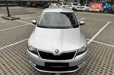 Хэтчбек Skoda Rapid 2017 в 