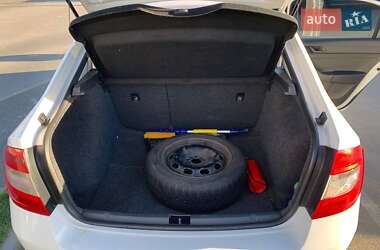 Лифтбек Skoda Rapid 2013 в 