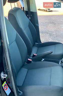 Ліфтбек Skoda Rapid 2013 в 