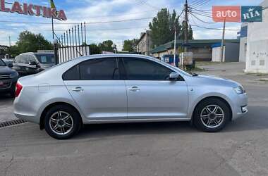 Ліфтбек Skoda Rapid 2013 в 