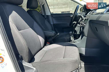 Лифтбек Skoda Rapid 2015 в 