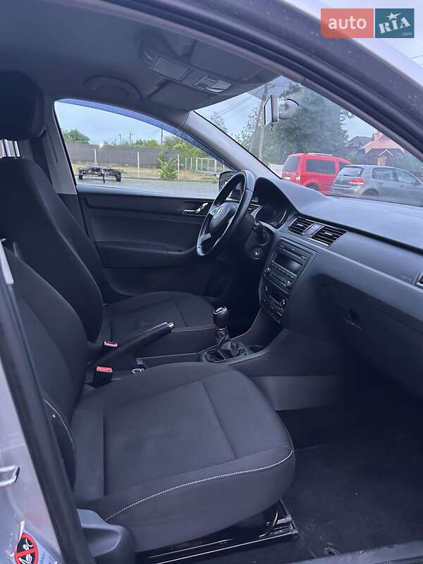 Хэтчбек Skoda Rapid 2013 в Черновцах фото 12 Хэтчбек Skoda Rapid 2013 в Черновцах