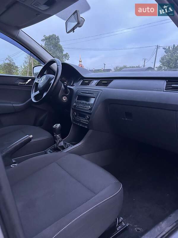 Хэтчбек Skoda Rapid 2013 в Черновцах фото 13 Хэтчбек Skoda Rapid 2013 в Черновцах