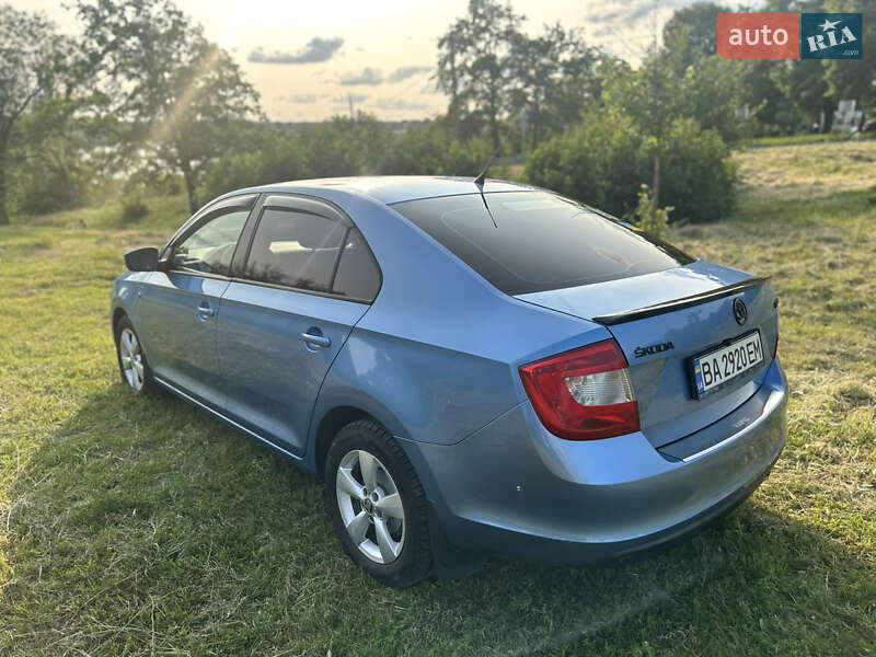 Ліфтбек Skoda Rapid 2013 в Кропивницькому