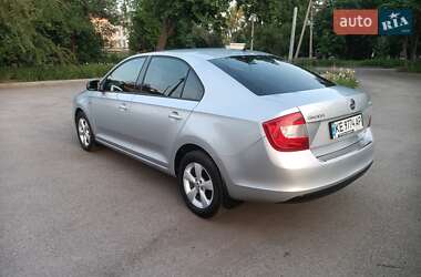 Лифтбек Skoda Rapid 2013 в 
