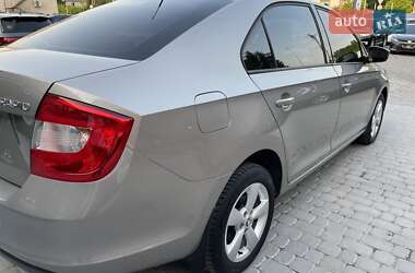 Лифтбек Skoda Rapid 2013 в 
