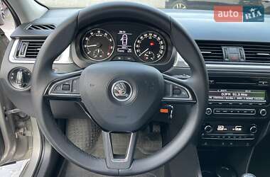 Лифтбек Skoda Rapid 2013 в 
