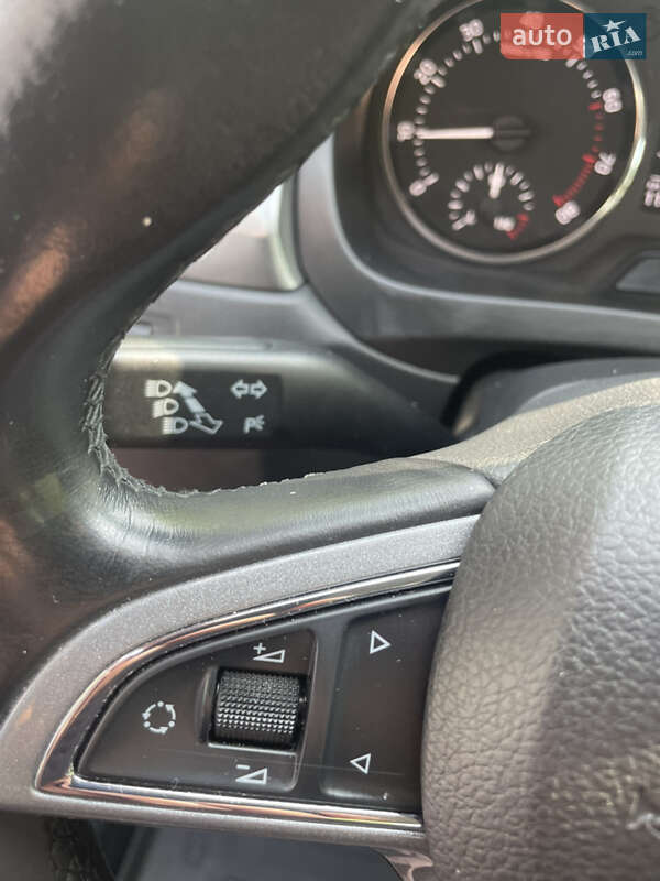 Ліфтбек Skoda Rapid 2013 в Житомирі