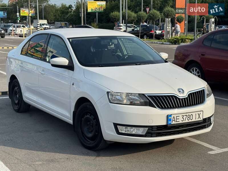 Ліфтбек Skoda Rapid 2013 в Дніпрі