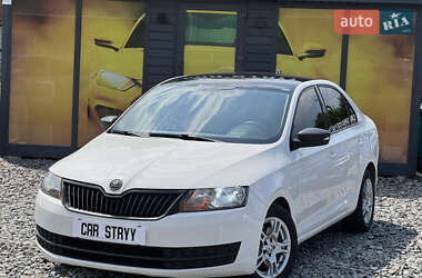Ліфтбек Skoda Rapid 2017 в Стрию