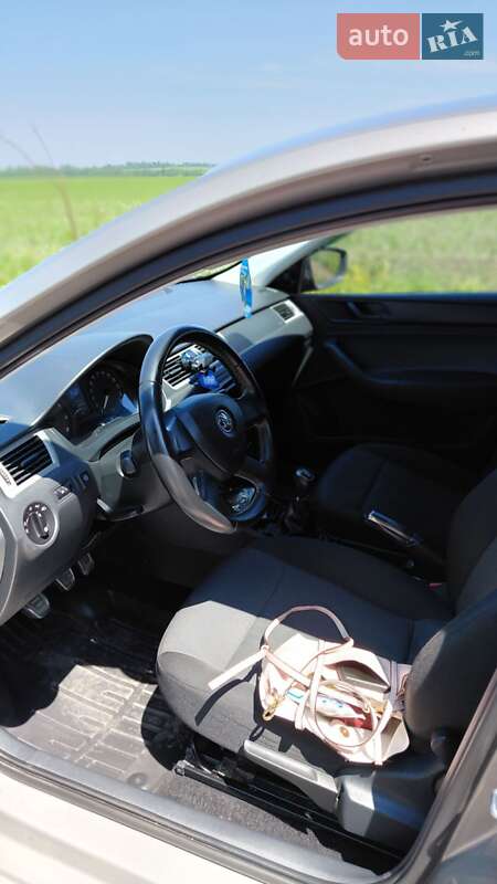 Лифтбек Skoda Rapid 2013 в Хмельницком