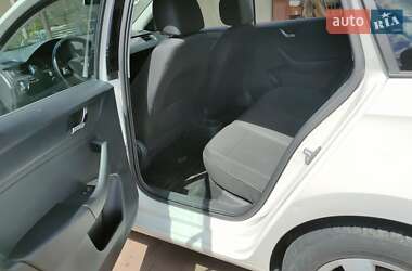 Хэтчбек Skoda Rapid 2014 в 
