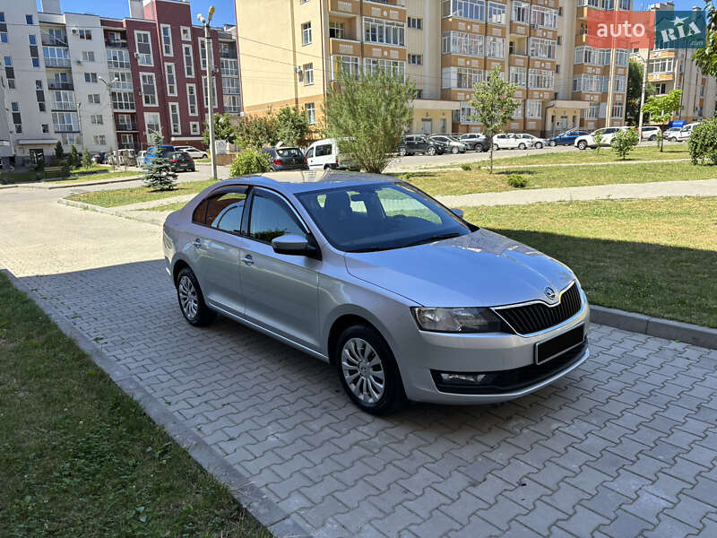 Ліфтбек Skoda Rapid 2018 в Чернівцях