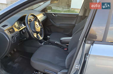 Лифтбек Skoda Rapid 2013 в 