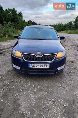 Лифтбек Skoda Rapid 2014 в Городке