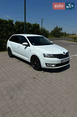 Хетчбек Skoda Rapid 2014 в Львові