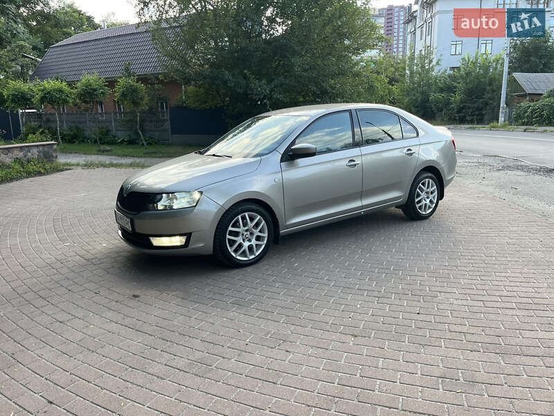 Skoda Rapid 2013