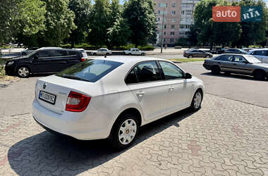 Лифтбек Skoda Rapid 2013 в 