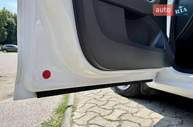Лифтбек Skoda Rapid 2013 в 