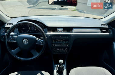 Лифтбек Skoda Rapid 2013 в 